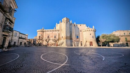 SERRACAPRIOLA (Pouilles - Italie)