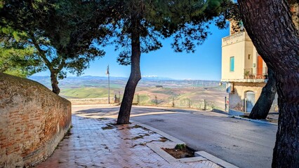 SERRACAPRIOLA (Pouilles - Italie) © CACCHIONE Antonio