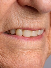 Obraz premium Close-up View of an Elderly Persons Lips and Teeth Showcasing Details of Everyday Life and Aging Features in a Natural Setting