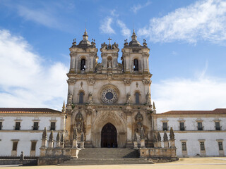 Alcoba&ccedil;a Monastery main facade