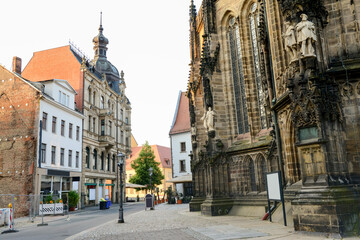 Obraz premium View of old town with buildings and church