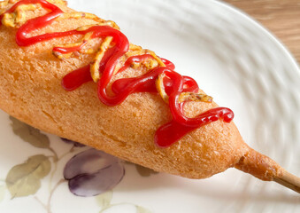 ソースかけアメリカンドッグ