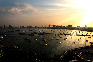 Fototapeta premium Morning view point, brightly colored Pattaya tourist attractions