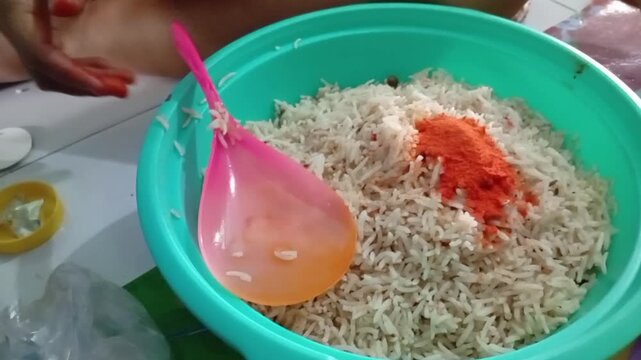 cooking rice mandhi on bowl