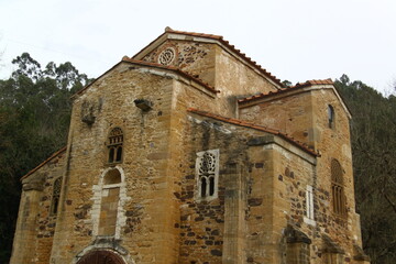 Fototapeta premium Iglesia de San miguel de Lillo