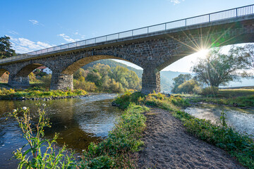 Eine Br&uuml;cke &uuml;ber die Eder