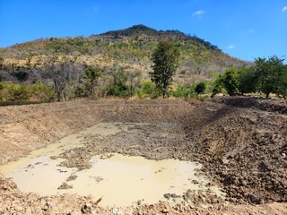 The reserve water source in the farmer's farm.