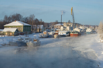 Wintering ships in the river port of Vytegra
