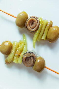 Gilda pincho skewers with olives and anchovies