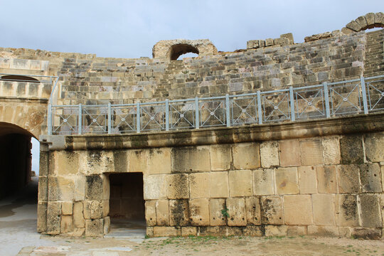 roman amphitheatre in Oudhna tunisia