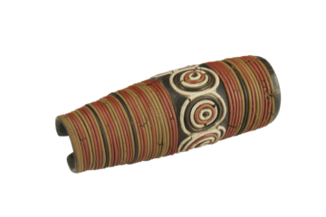 Arm guard with concentric circle designs