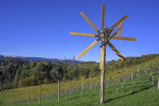Klapotetz and vineyards, Leutschach an der Weinstra&szlig;e, Styria, Austria