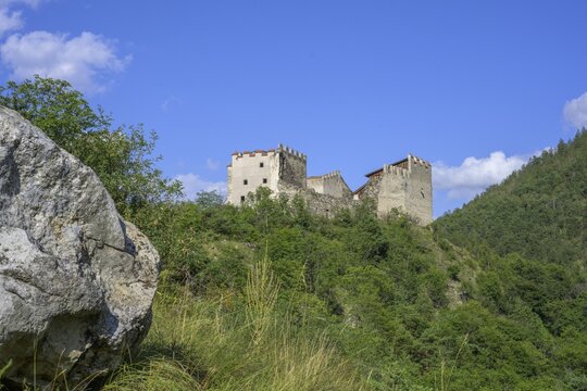 Obermontani Castle, Morter, Latsch, South Tyrol, Italy