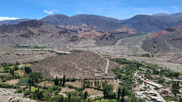 Vista del Pucar&aacute; de Tilcara desde un mirador, provincia de Jujuy, Argentina