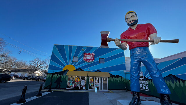 Meadow Gold Mack, The Friendly Lumberjack, Tulsa Route 66 Oklahoma 