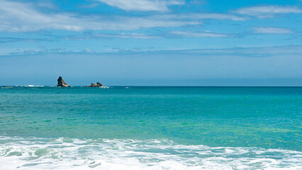 Obraz premium bay of blue water ocean sea new zealand clear calm peaceful 