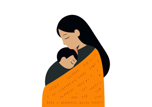 Madre amorevole abbraccia teneramente il suo bambino addormentato avvolto in una coperta arancione.