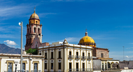 paisaje, ciudad, montagna, poblado, cielo, viajando, pueblo, arquitectura, mar, impresiones, turismo, italia, naturaleza, panorama, casa, europa, nube, verano, costa, cerro, paisaje urbano, edificio, 