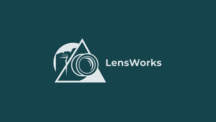 Obraz premium LensWorks logo featuring a camera lens within a triangle, representing photography and visual creativity.