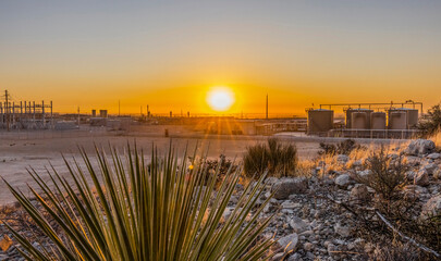 Gas and oil processing facility