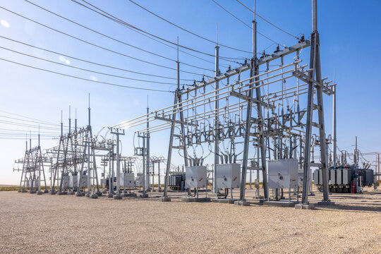 Electrical substation for energy processing
