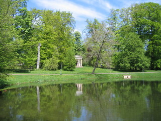 Obraz premium Teich im Englischen Garten von Gotha