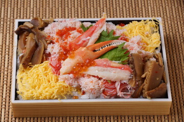 ずわいがに海鮮ちらし弁当
