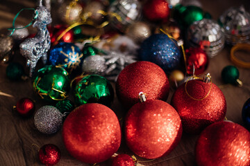 Photos of Christmas decorations: bright balls, glitter and garlands that create a festive atmosphere.