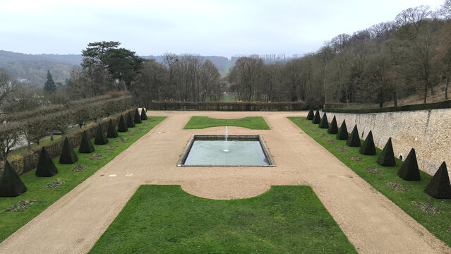 court of orangery at Meudon observatory