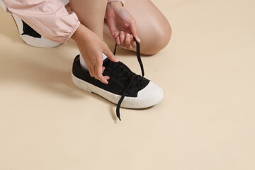 20s Asian woman in pink UV jacket