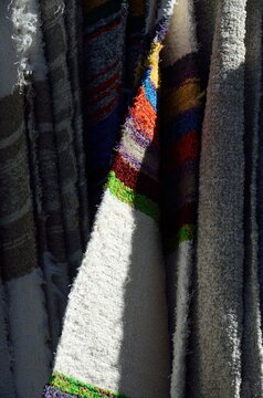 Jarapas, alfombras tradicionales, en Pampaneira, Alpujarra de Granada, Andaluc&iacute;a, Espa&ntilde;a
