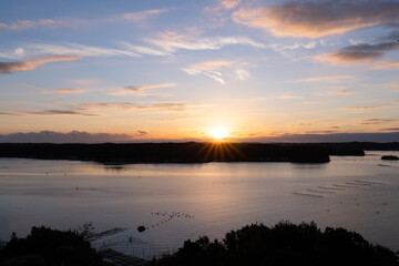 Obraz premium 静かな英虞湾の夜明け