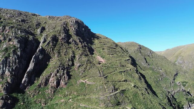 Pueblo escondido