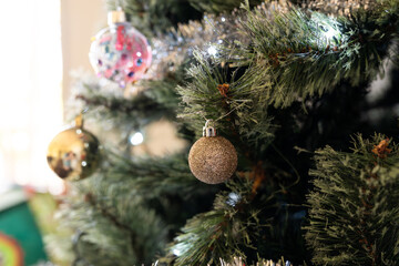 christmas tree decorations