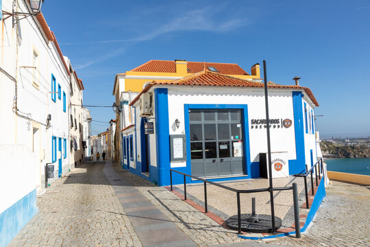 Bar and Pupin the old town and narrow roads in Sines