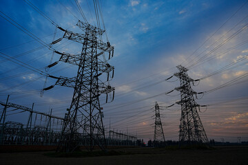 The power supply facilities of contour in the evening