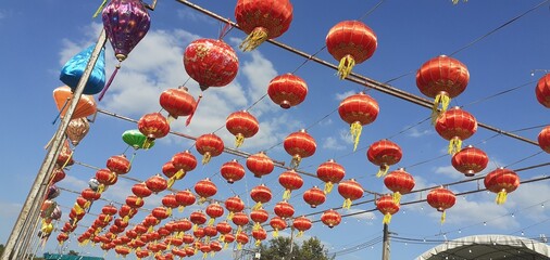 Chinese lanterns are used to decorate various places during auspicious Chinese festivals.