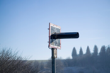 Ehemaliger Bahn&uuml;bergang an stillgelegter Bahnstrecke