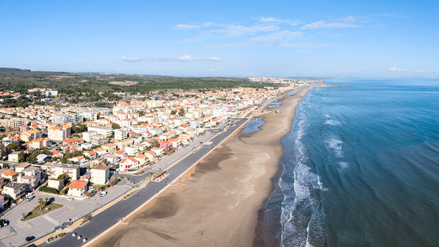 Panorama de Narbonne plage dans l'Aude en Occitanie (France)