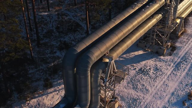 Pipeline weld details, Closeup of pipeline showing insulation supports and welded connections from above