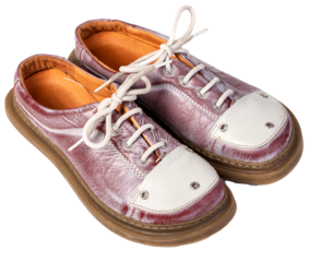 Vintage leather lace-up shoes with white toes