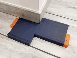 Using Contour Gauge Tool. Copy Irregular Shapes