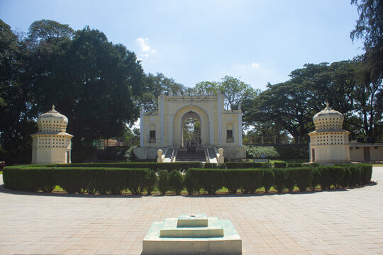 India, Karnataka, Mysuru, Beautiful View of Tipu Sultan Summer Palace the Daria Daulat Bagh, Built in 1784 By Tipu Sultan. Srirangpatna.
