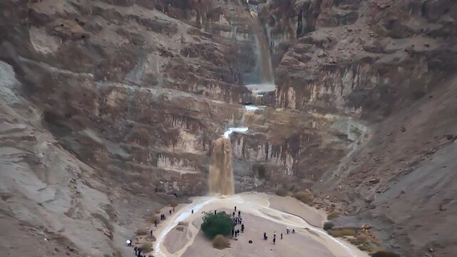 Aerial Qumran Desert Waterfall Israel

Drone footage of a seasonal waterfall flowing through Qumran canyon in the Judean Desert near the Dead Sea, November 2025, Israel

