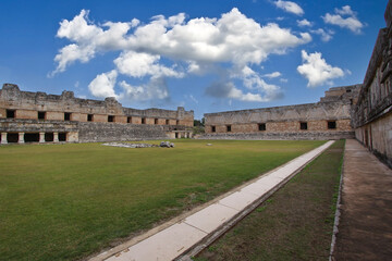 Fototapeta premium Mayan ruins of Uxmal, yucatan, mexico