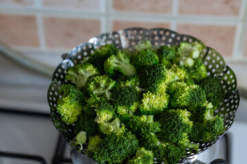 Steaming Broccoli in Metal Steamer