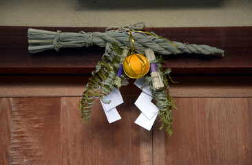 正月飾り　しめ縄