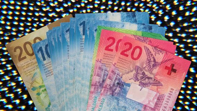 Schweizer Franken Bargeld Banknoten. Beliebte W&auml;hrung CHF