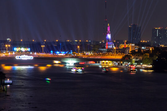 Vijit Chao Phraya 2025 lighting extravaganza opens in Bangkok to great fanfare at Phra Phuttha Yodfa Bridge (Memorial Bridge). Illumination and light shows along the Chao Phraya River. Public event.