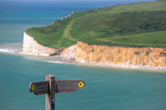Fingerpost on the Seven Sisters in England pointing towards Alfriston